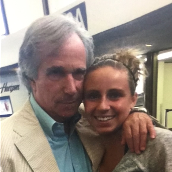 Meet your Posher, Beth - Picture 5 of 8